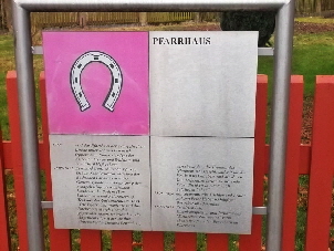 S 12d Kork Pfarrhaus Schild